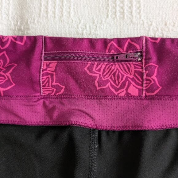 Old Navy Running Shorts Size large. - Picture 5 of 5